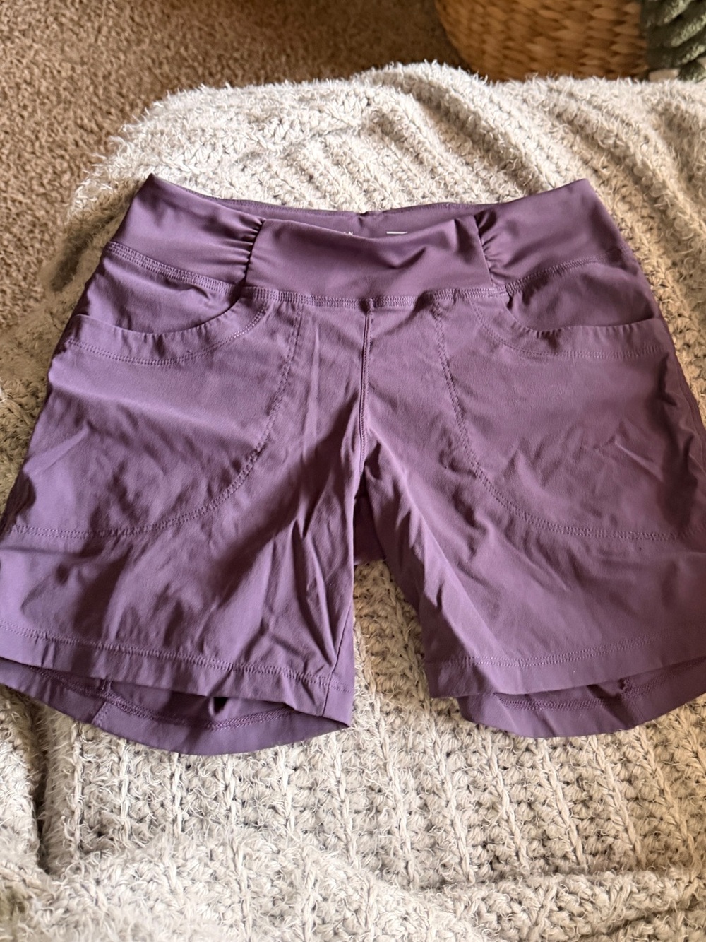 Dynama shorts